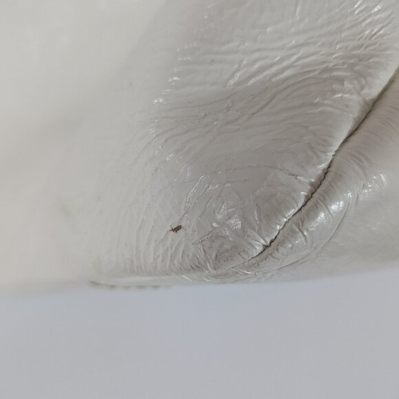 Fossil White Leather Large Slouch Hobo Purse Bag Key Charm EUC - Picture 10 of 14